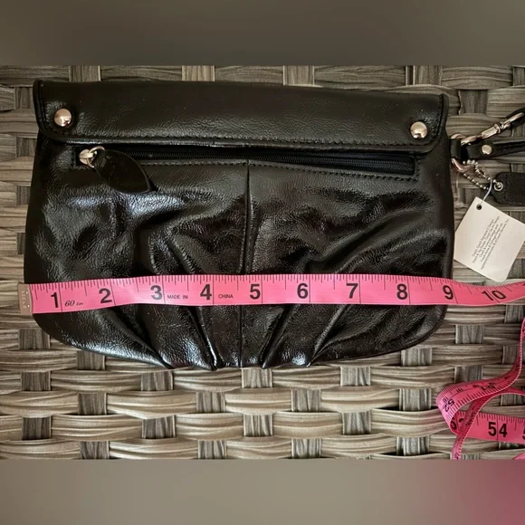 NWT Coach Black Patent Leather Wristlet Clutch Bag w/ Card Slots & Blue Lining - Picture 7 of 11